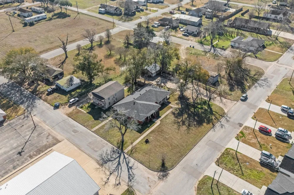 1106 5th Street Hempstead, TX 77445