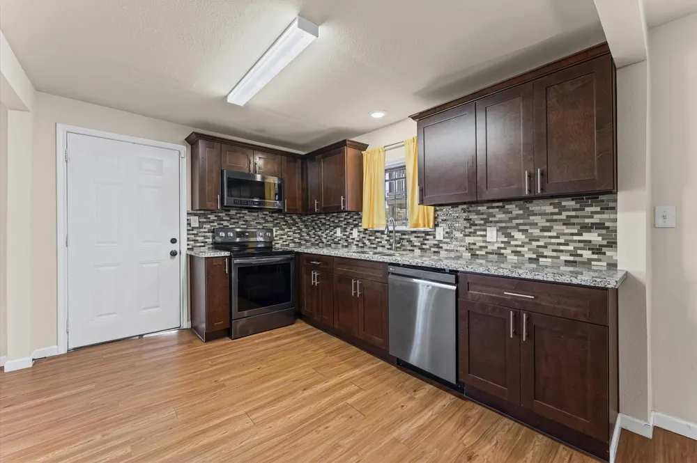 1106 5th Street Hempstead, TX 77445