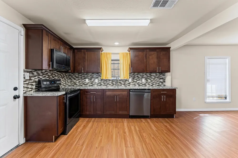 1106 5th Street Hempstead, TX 77445