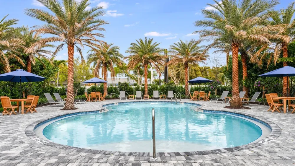 558 SANDERLING CIRCLE #558 Deerfield Beach, FL 33442