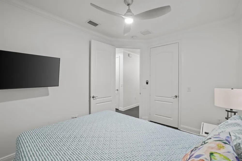 616 NW 38th Circle Boca Raton, FL 33431