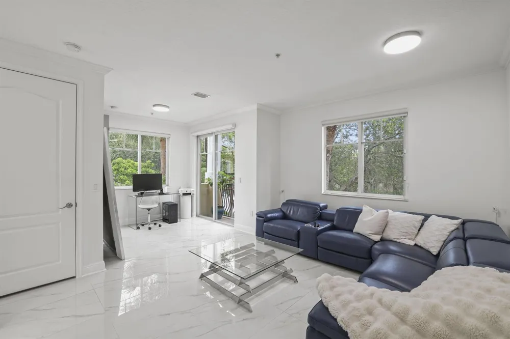 616 NW 38th Circle Boca Raton, FL 33431