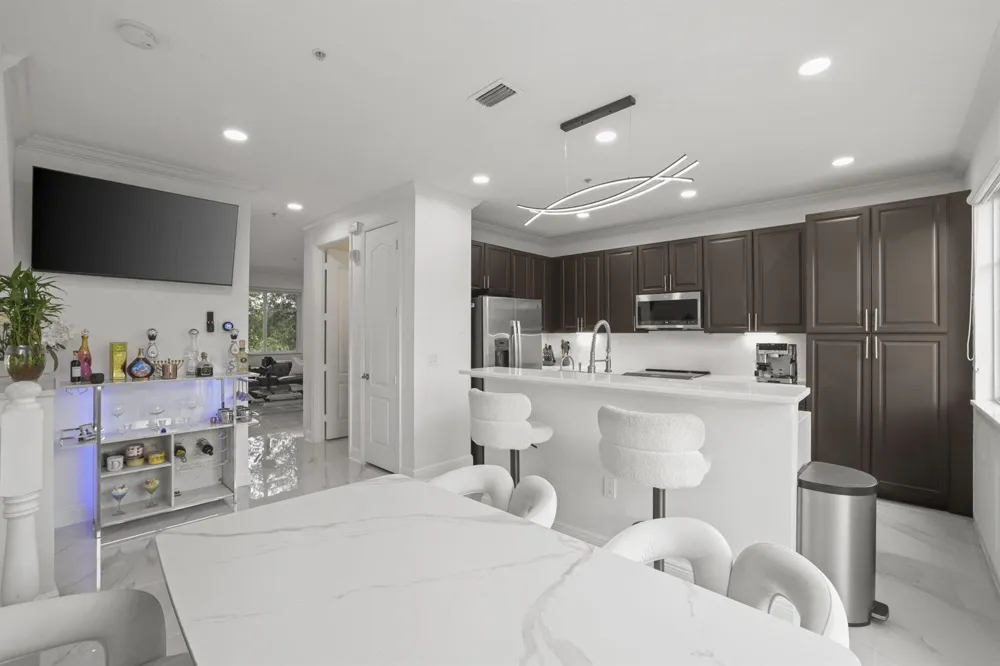 616 NW 38th Circle Boca Raton, FL 33431
