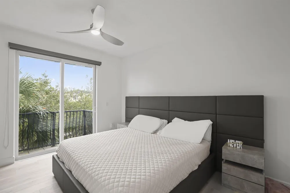 616 NW 38th Circle Boca Raton, FL 33431