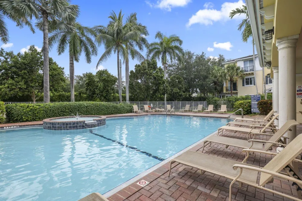 616 NW 38th Circle Boca Raton, FL 33431