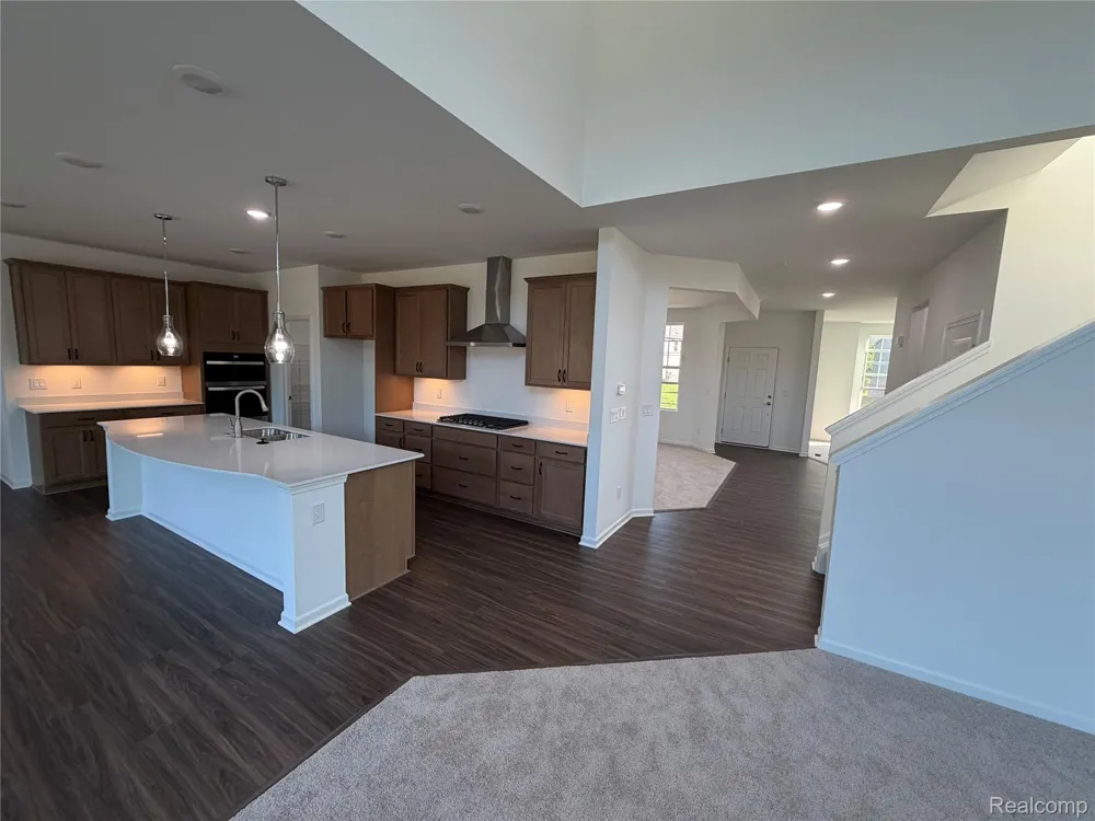22274 Hilda Lane Lyon Charter Township, MI 48178
