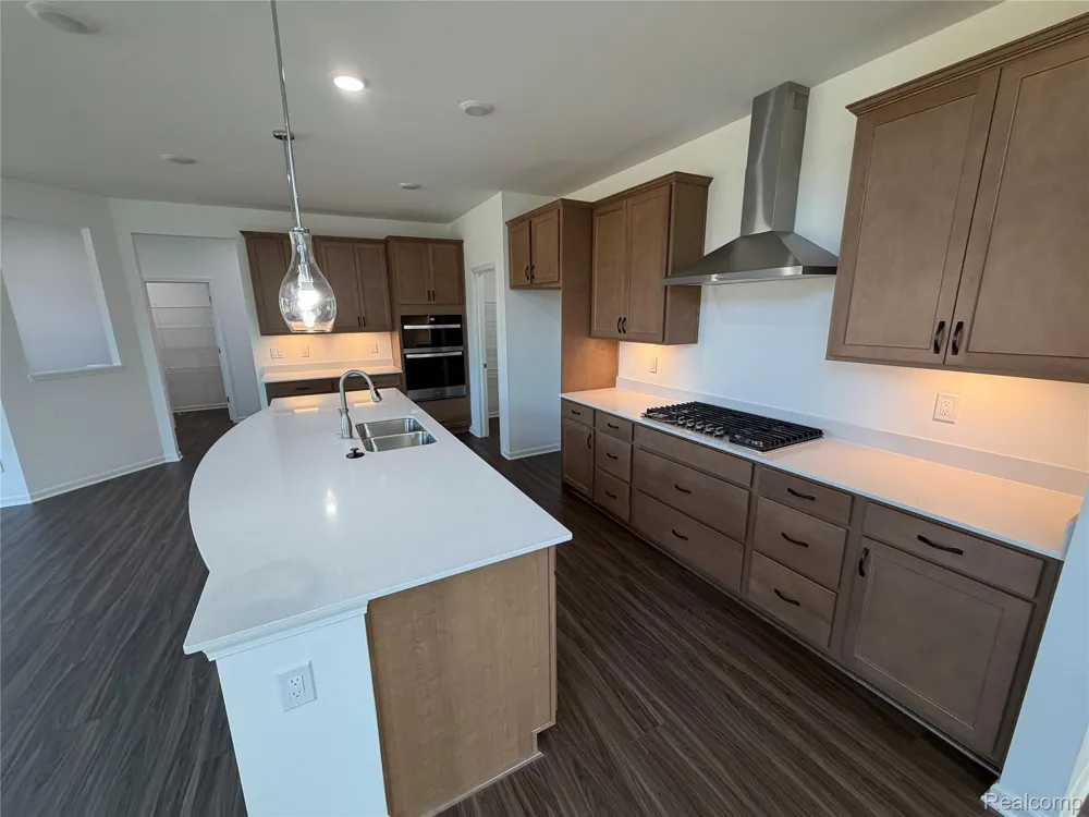 22274 Hilda Lane Lyon Charter Township, MI 48178