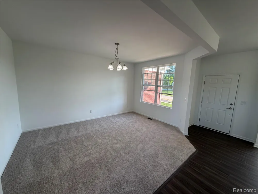 22274 Hilda Lane Lyon Charter Township, MI 48178