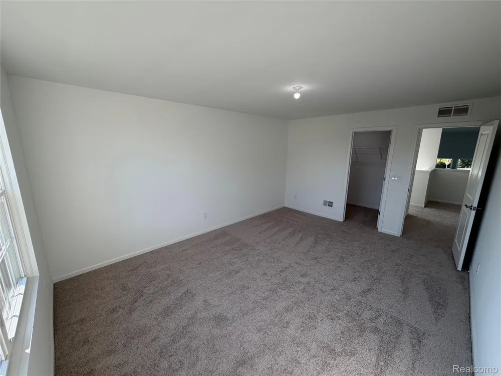 22274 Hilda Lane Lyon Charter Township, MI 48178
