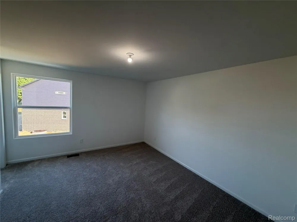 22274 Hilda Lane Lyon Charter Township, MI 48178