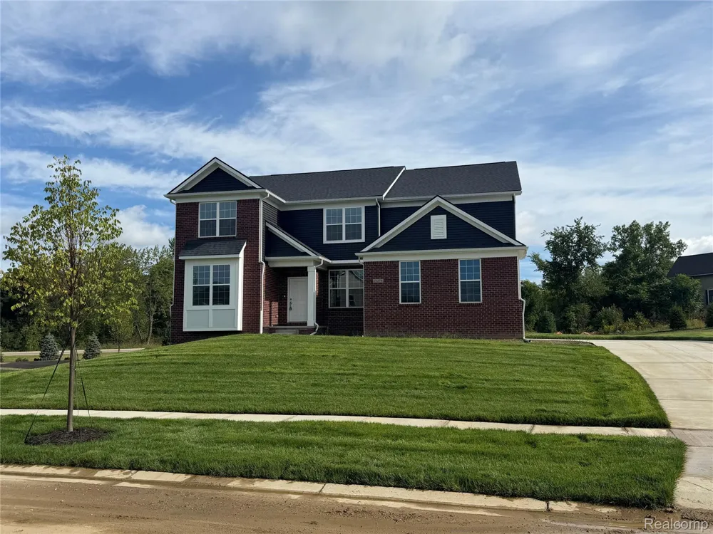 22274 Hilda Lane Lyon Charter Township, MI 48178