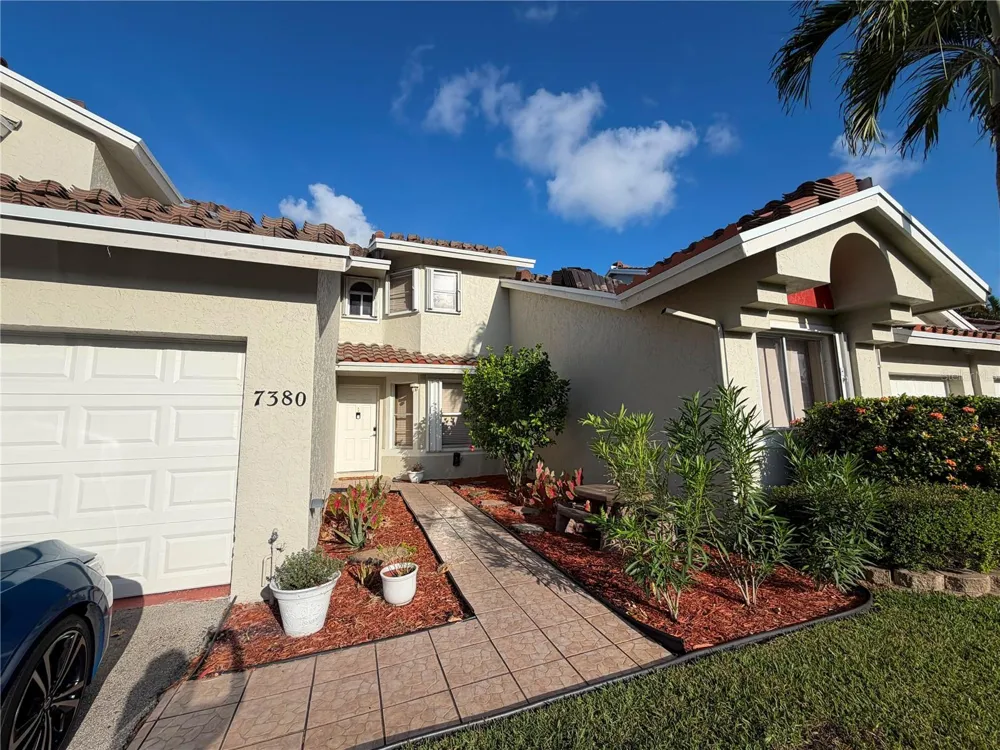 7380 PINEWALK DRIVE S #37-8 Margate, FL 33063
