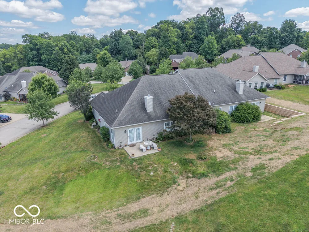 5009 W September Drive Bloomington, IN 47404