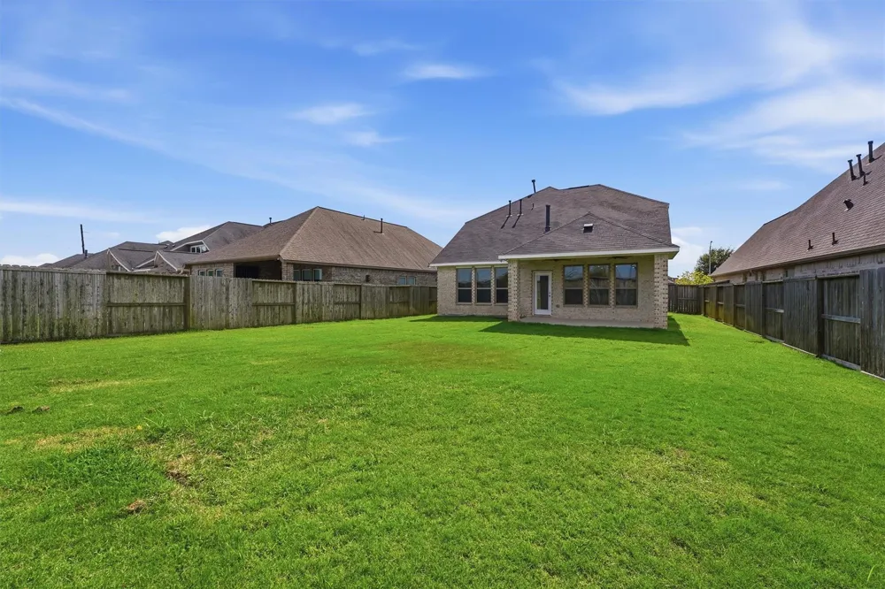 2539 Lilac Point Lane Brookshire, TX 77423