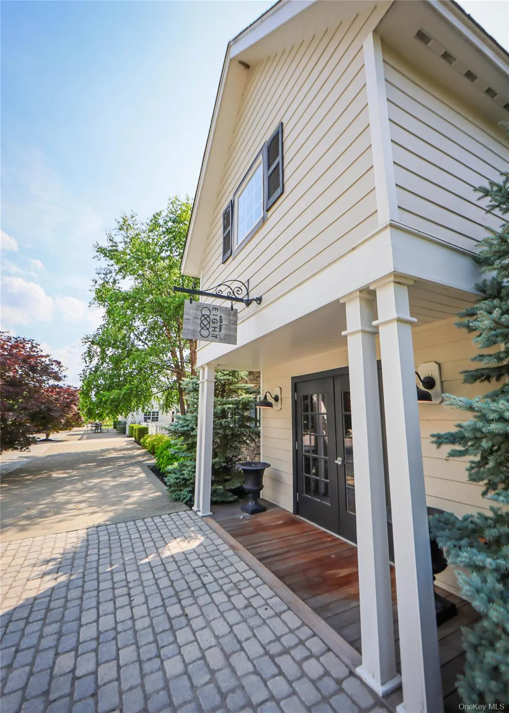 1754 Old Kings Highway Saugerties, NY 12477