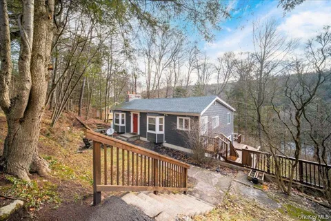 34 Overlook Road