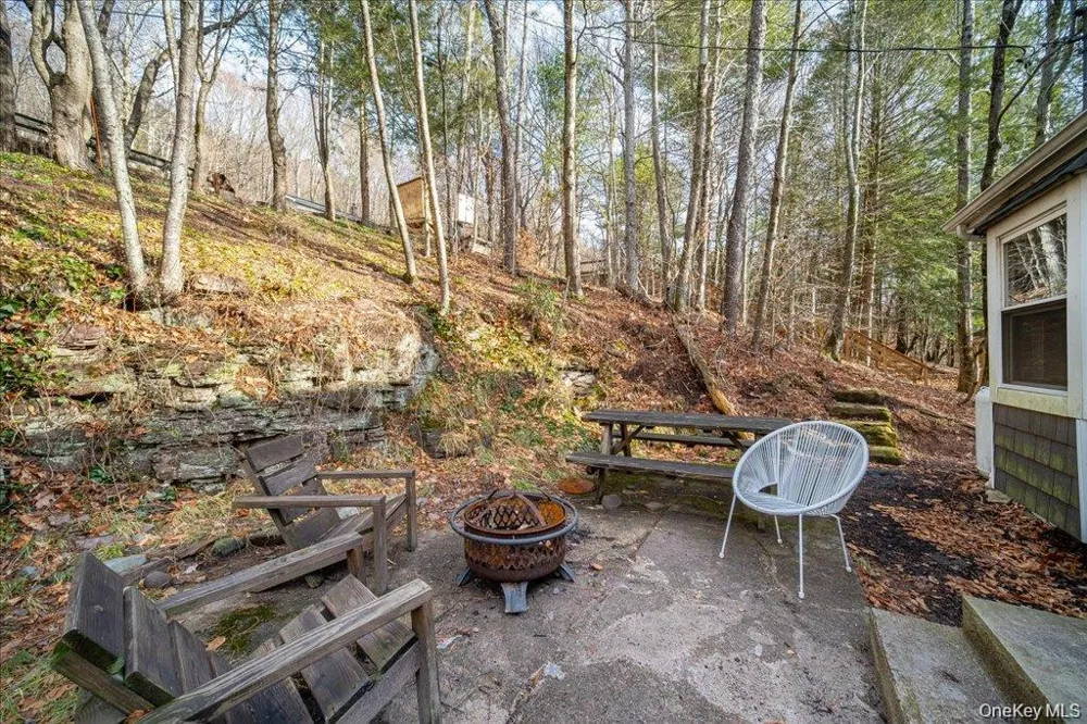 34 Overlook Road Woodbourne, NY 12788