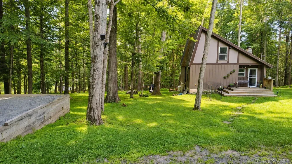 3 Rennison Road Grahamsville, NY 12740