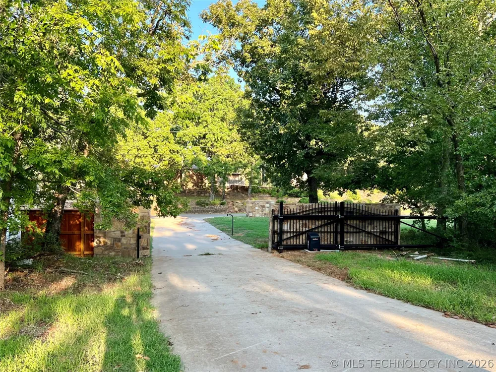 4507 ROAD Vian, OK 74962