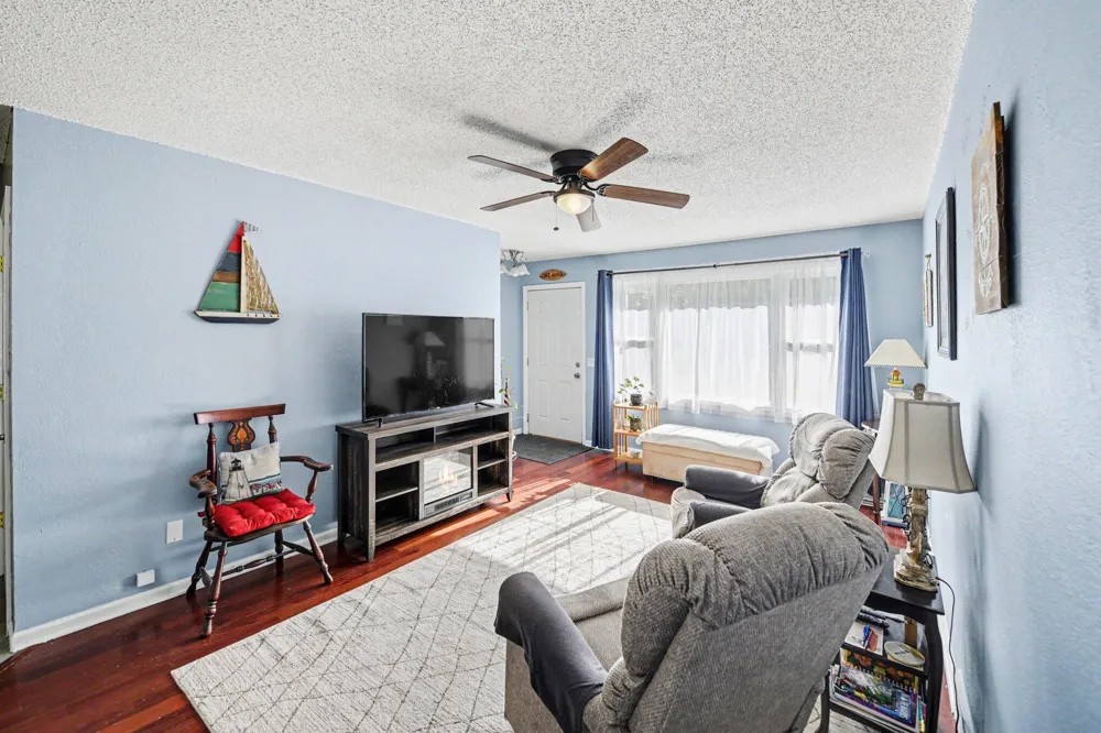 7418 Aumack Drive Eau Claire Village, MI 49111
