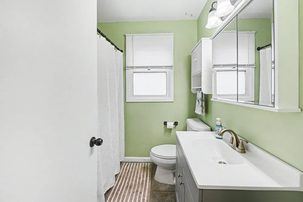 7418 Aumack Drive Eau Claire Village, MI 49111