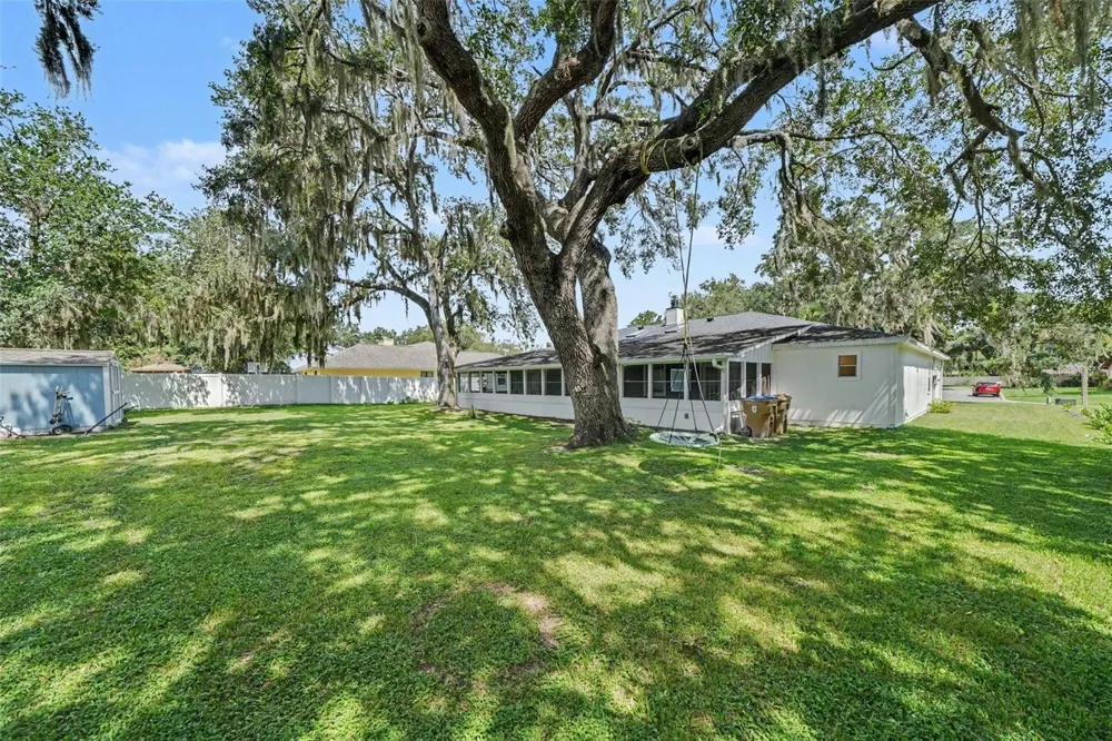 1592 SKYLINE DRIVE Kissimmee, FL 34744