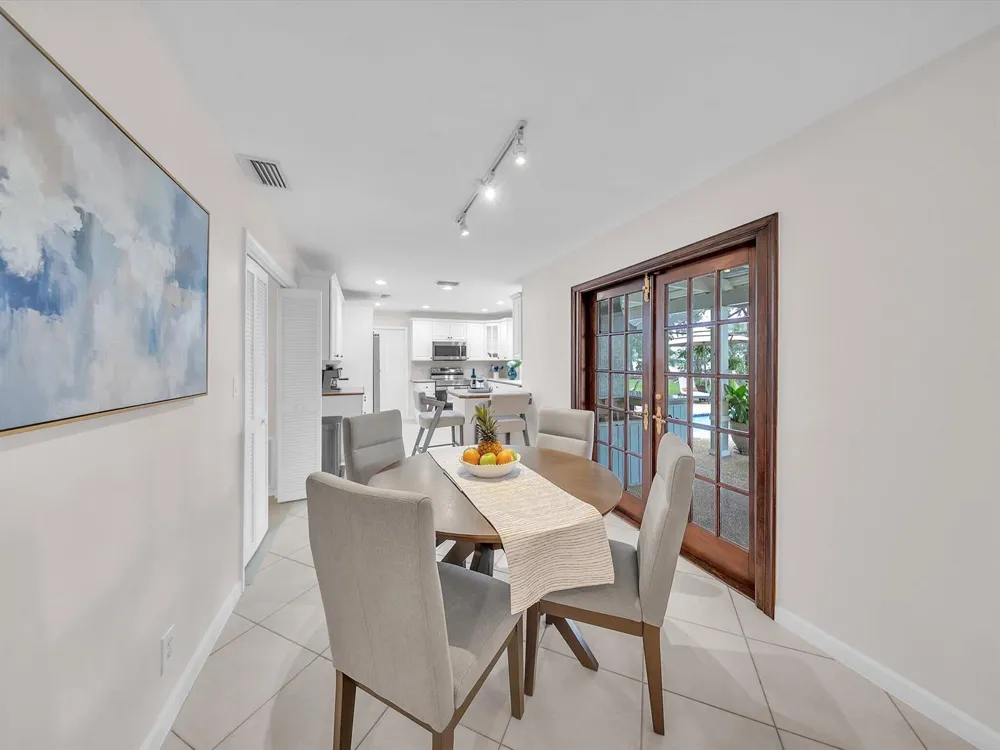 9651 CONCH SHELL Manor Plantation, FL 33324