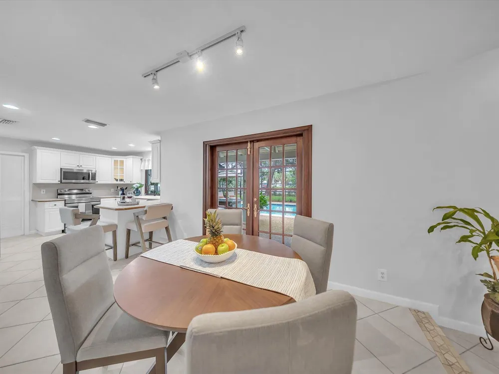 9651 CONCH SHELL Manor Plantation, FL 33324