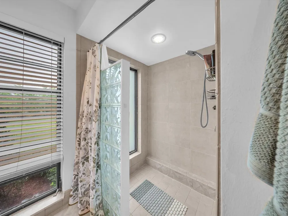9651 CONCH SHELL Manor Plantation, FL 33324