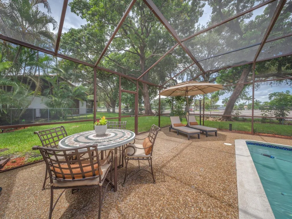 9651 CONCH SHELL Manor Plantation, FL 33324