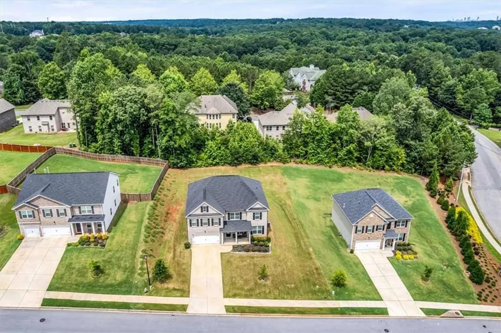 4323 Cannon Walk Ellenwood, GA 30294