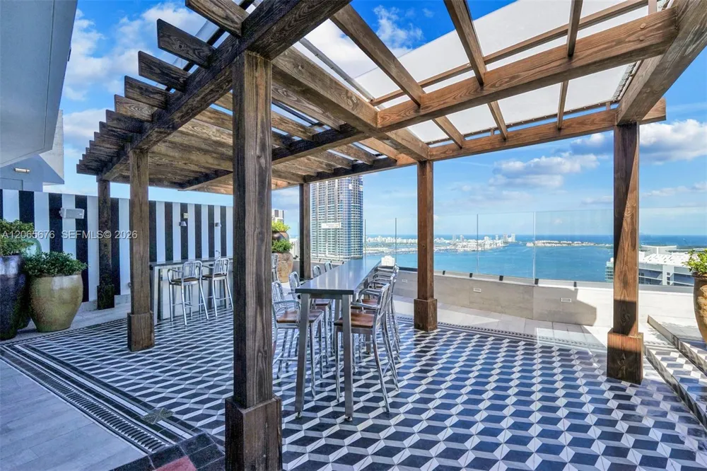 1300 S Miami Ave #2608 Miami, FL 33130