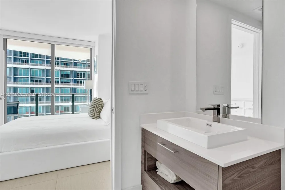 1300 S Miami Ave #2608 Miami, FL 33130