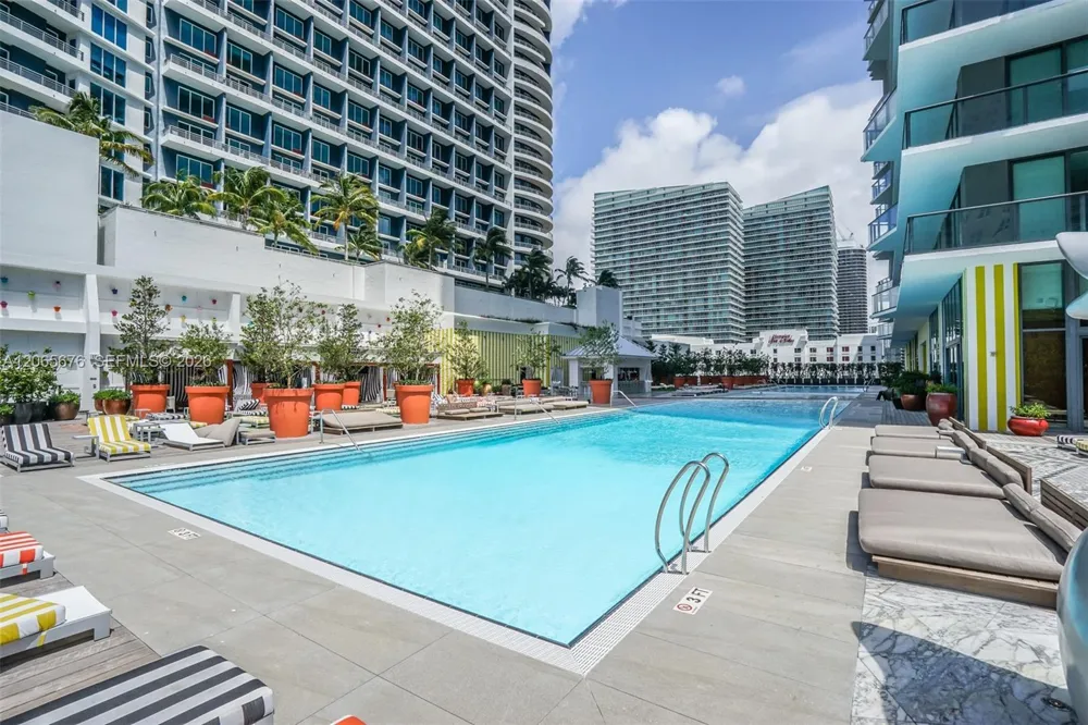 1300 S Miami Ave #2608 Miami, FL 33130