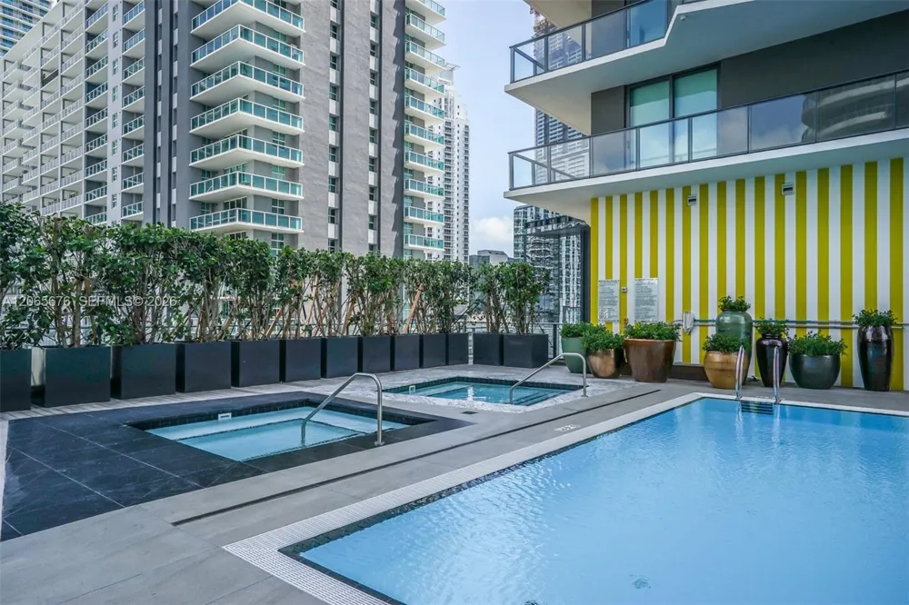 1300 S Miami Ave #2608 Miami, FL 33130