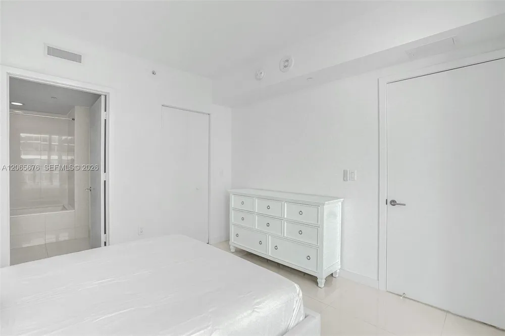 1300 S Miami Ave #2608 Miami, FL 33130