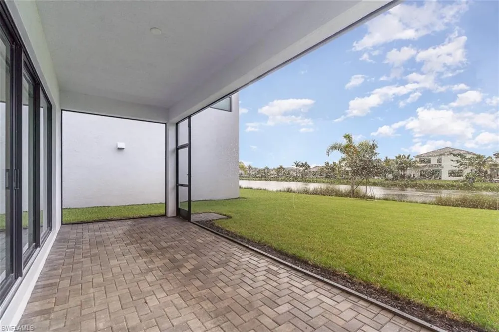 12750 Woodbury Drive Estero, FL 33928