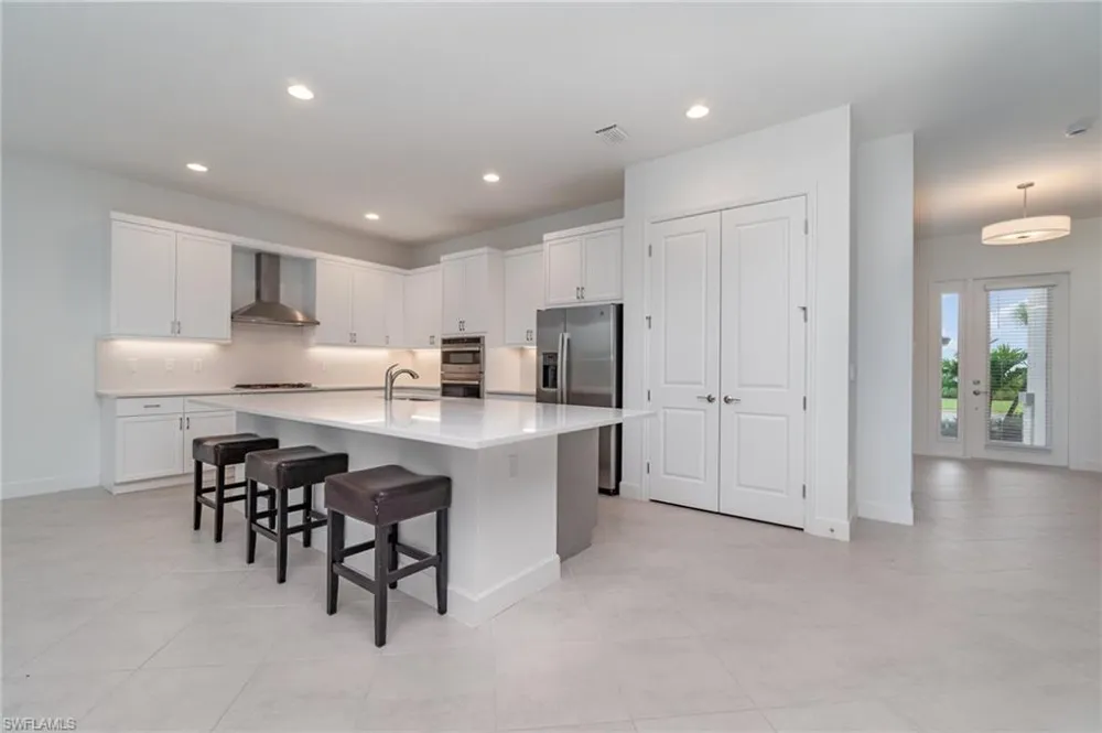 12750 Woodbury Drive Estero, FL 33928