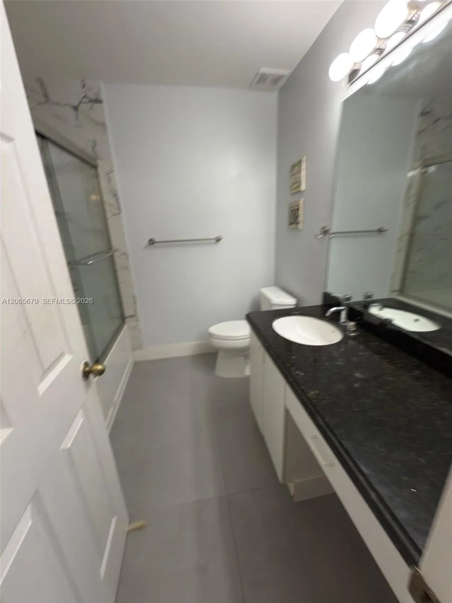 1105 SW 44th Way #1105 Deerfield Beach, FL 33442