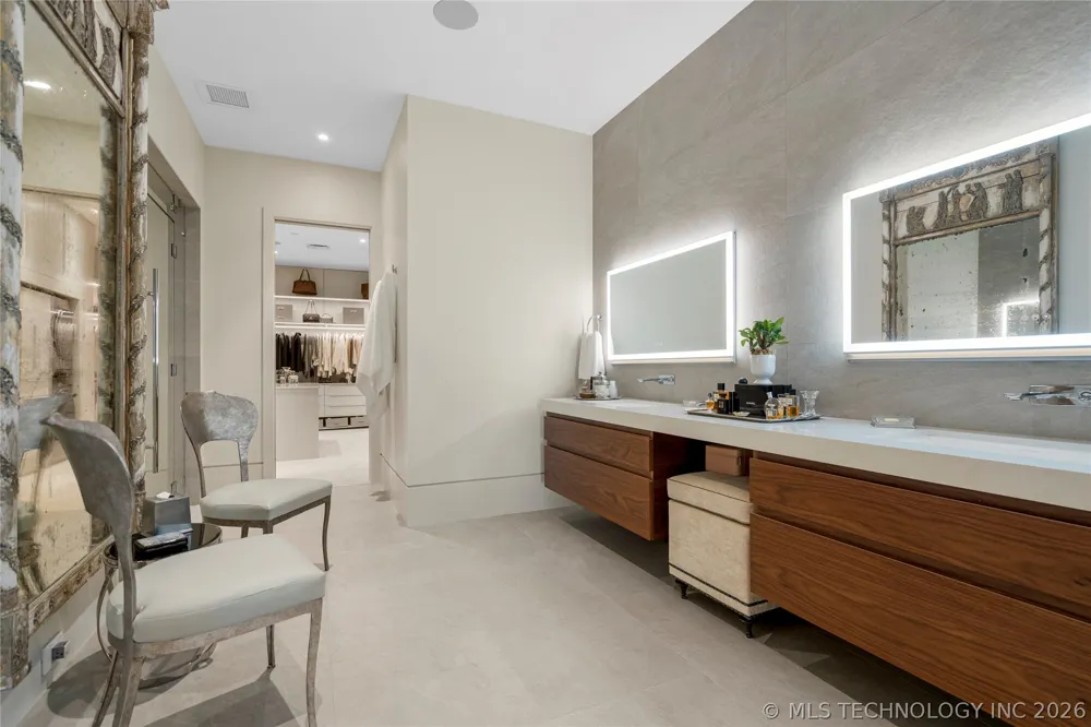 405 Main Street #7E Tulsa, OK 74103