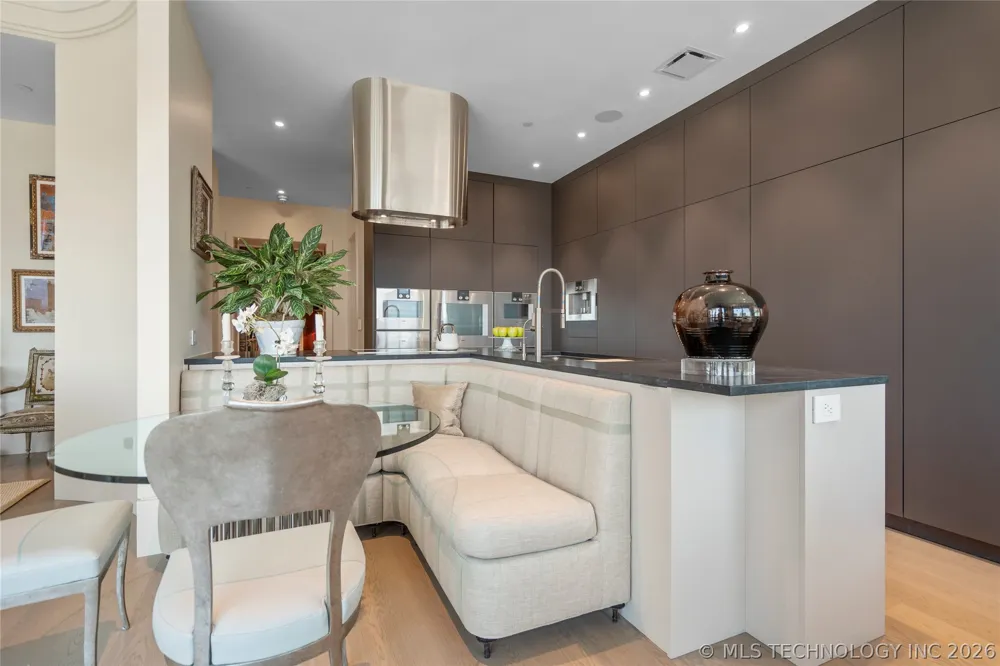 405 Main Street #7E Tulsa, OK 74103