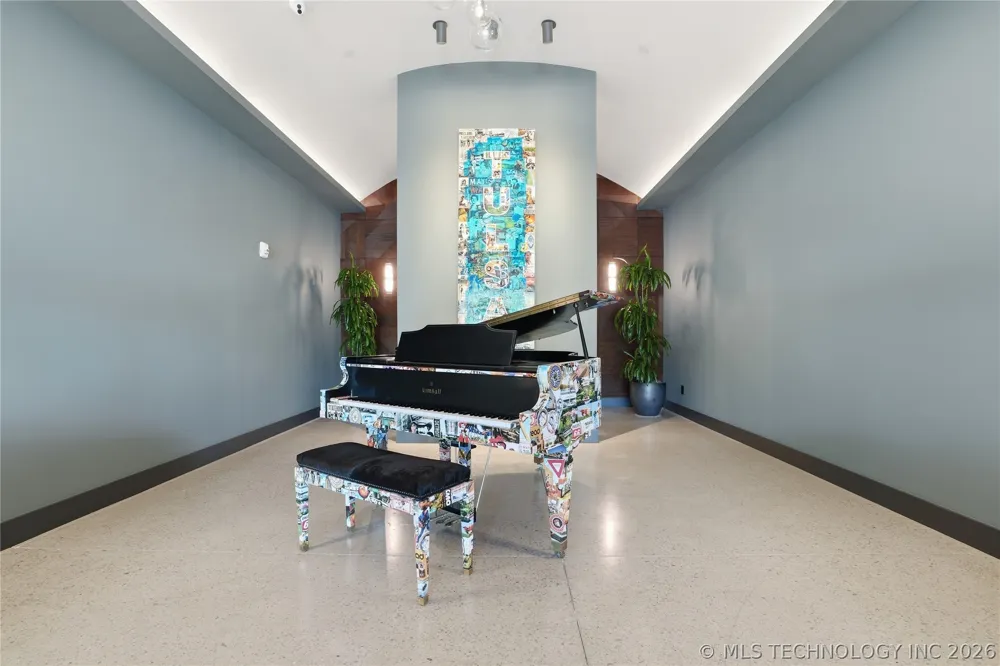 405 Main Street #7E Tulsa, OK 74103