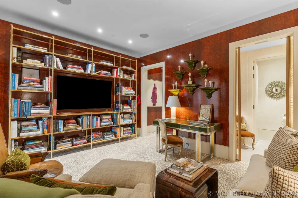 405 Main Street #7E Tulsa, OK 74103