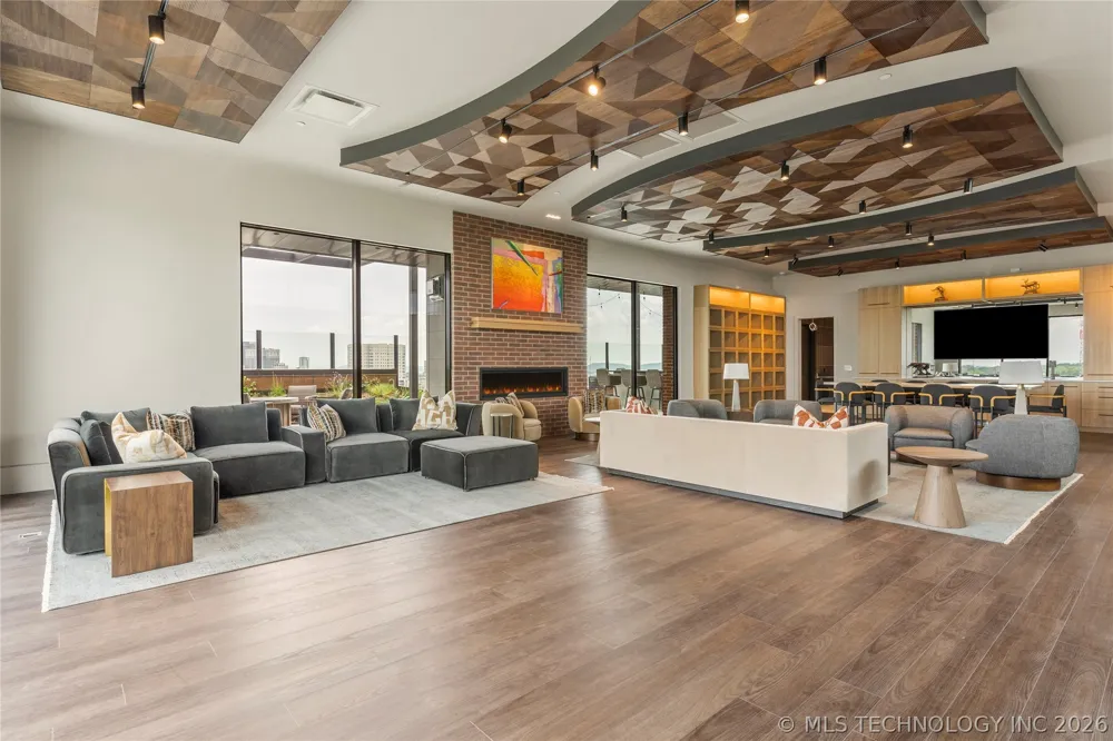 405 Main Street #7E Tulsa, OK 74103