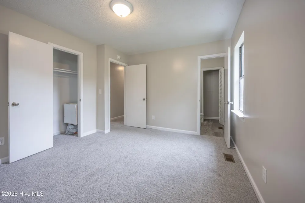 60 White Woods Road Roseboro, NC 28382