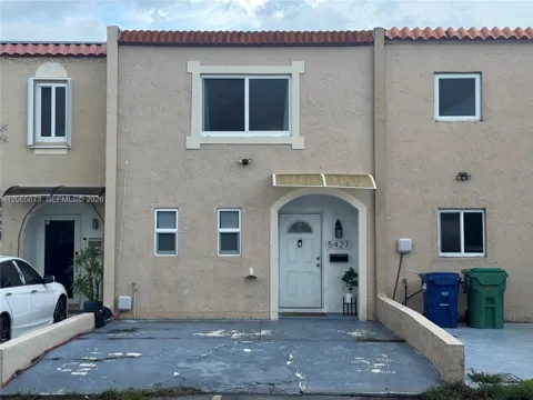 5427 NW 169th St