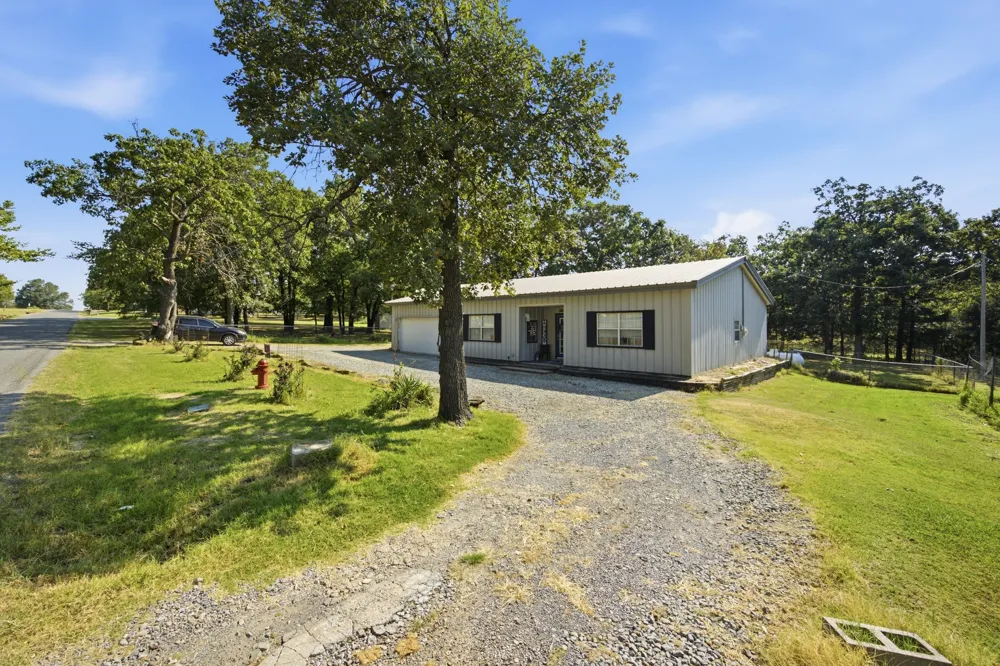 172 Indian Nation Drive Canadian, OK 74425