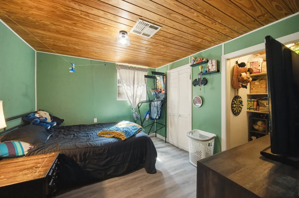 172 Indian Nation Drive Canadian, OK 74425