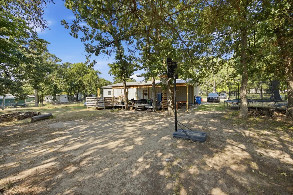 172 Indian Nation Drive Canadian, OK 74425