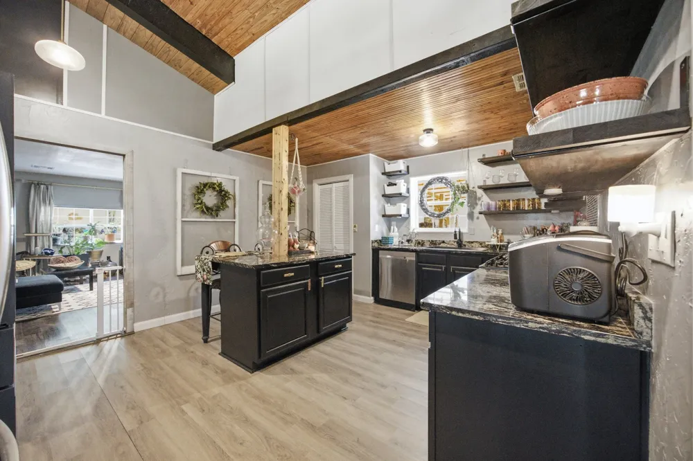 172 Indian Nation Drive Canadian, OK 74425